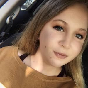 Meet your Posher, Nichol